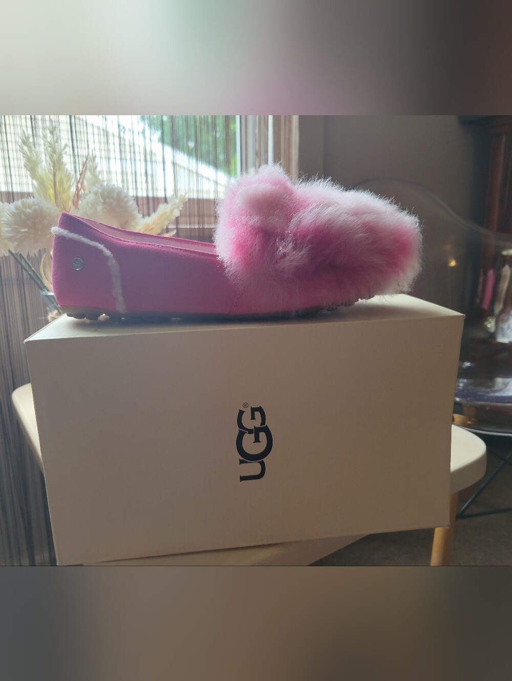 UGG Kids Pinkipuff Hailey Pink Slip-On Slippers
